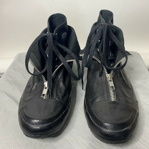 Converse Chuck Taylor All Star Shroud Black Leather Zip Sneakers Lace Up Women 8 - Picture 5 of 9
